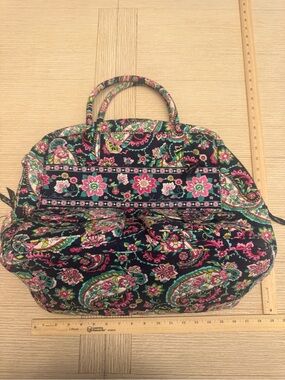 Vera BradleyQuilted Paisley Floral Travel Weekender with Pink & Green Accents